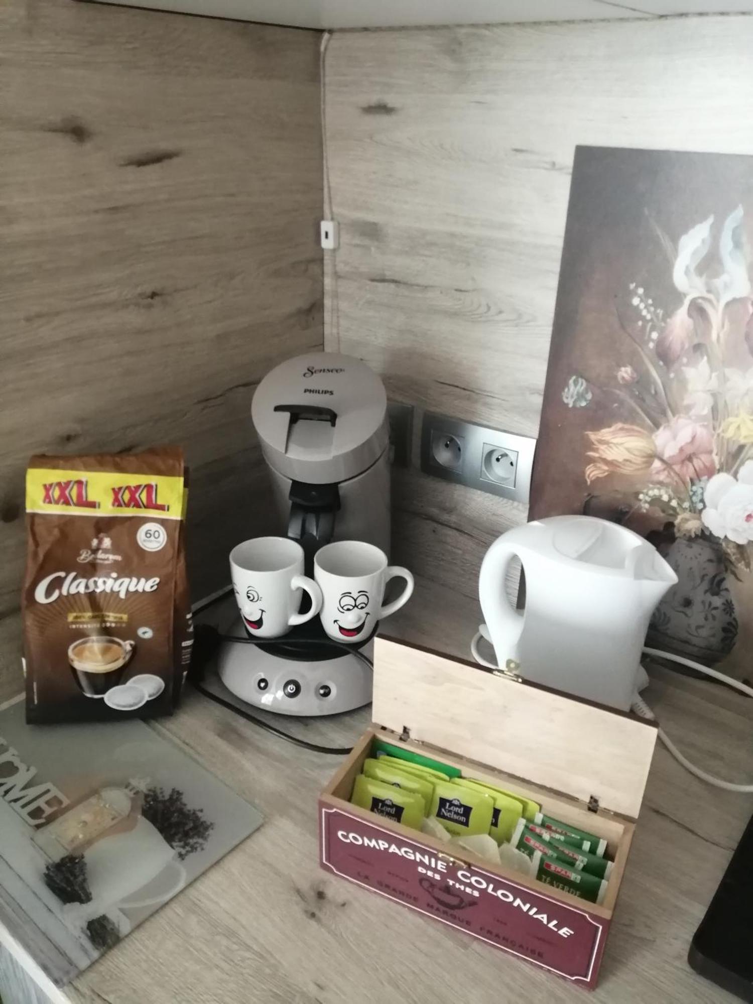 Magnifique Studio Non Fumeur Pres De La Gare Béziers Quarto foto